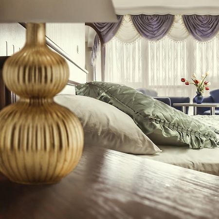 King Hotel Peje Dış mekan fotoğraf
